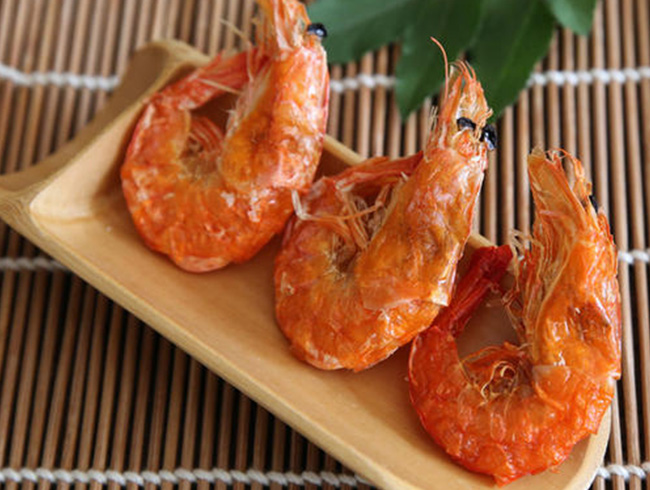 Dried shrimps in soft shell